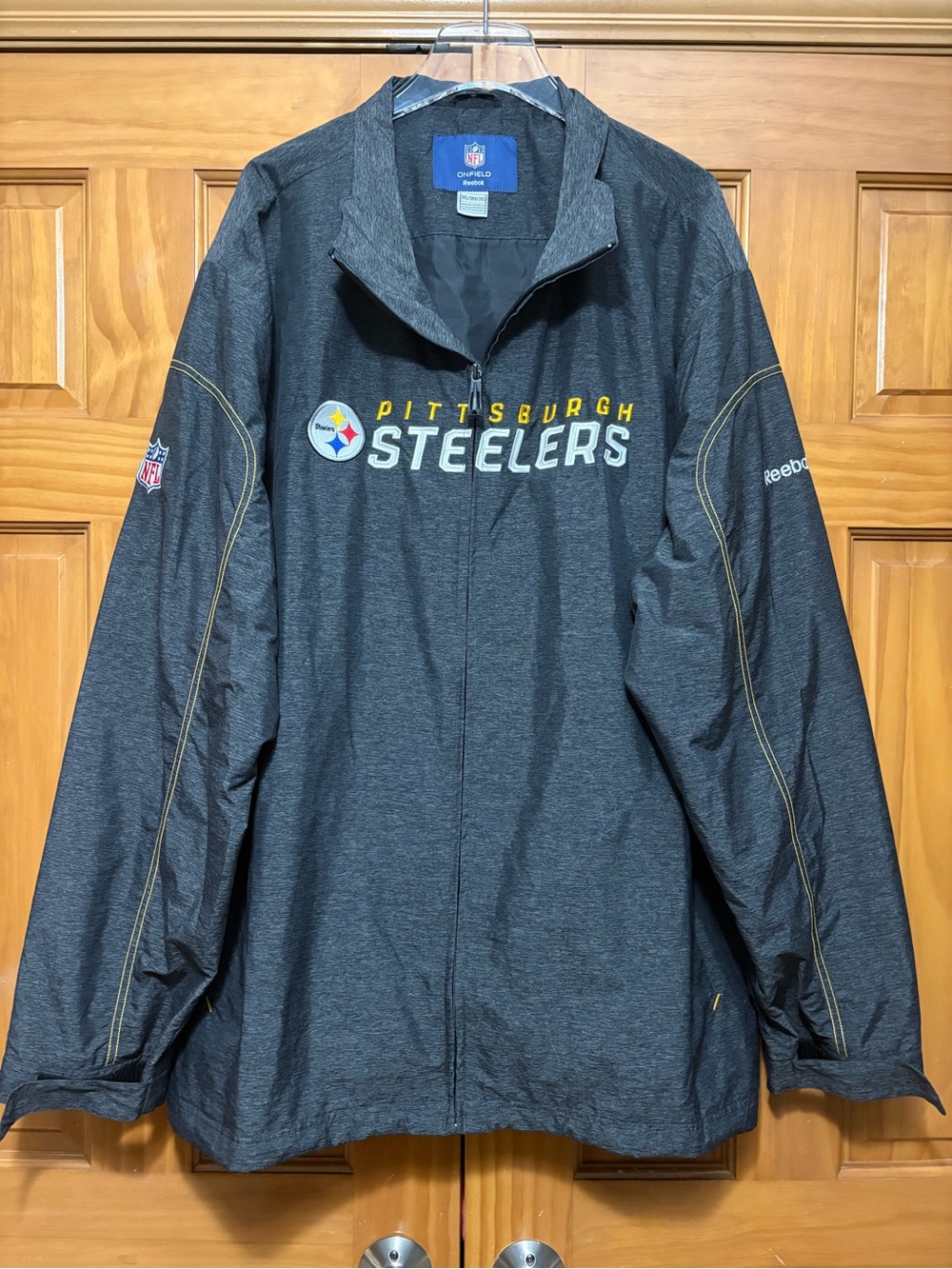Reebok Pittsburgh Steelers Charcoal Full-Zip Windbreaker Size 3XL EUC